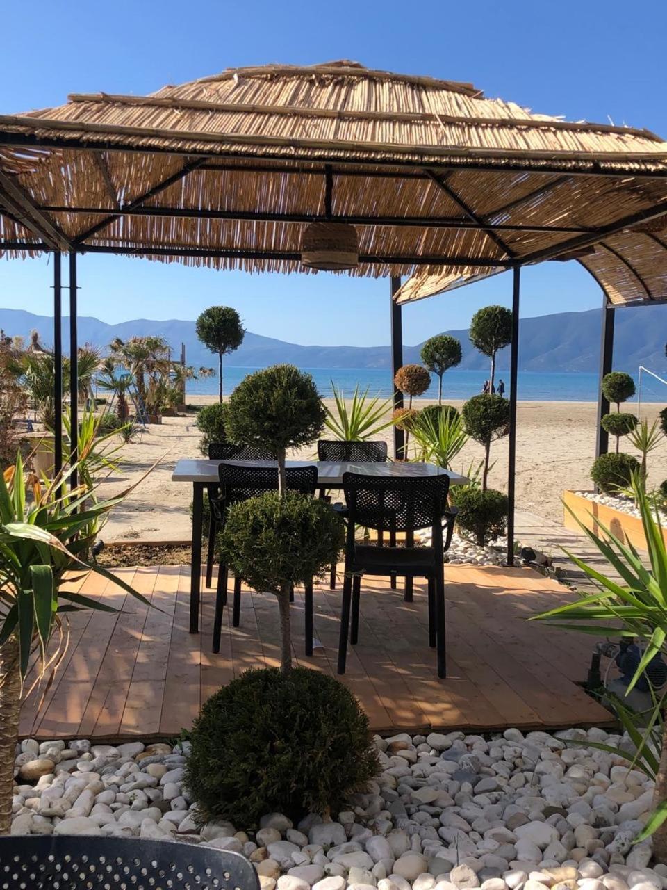 Soleil Apartment With Sunbed & Umbrella วญอเรอ ภายนอก รูปภาพ