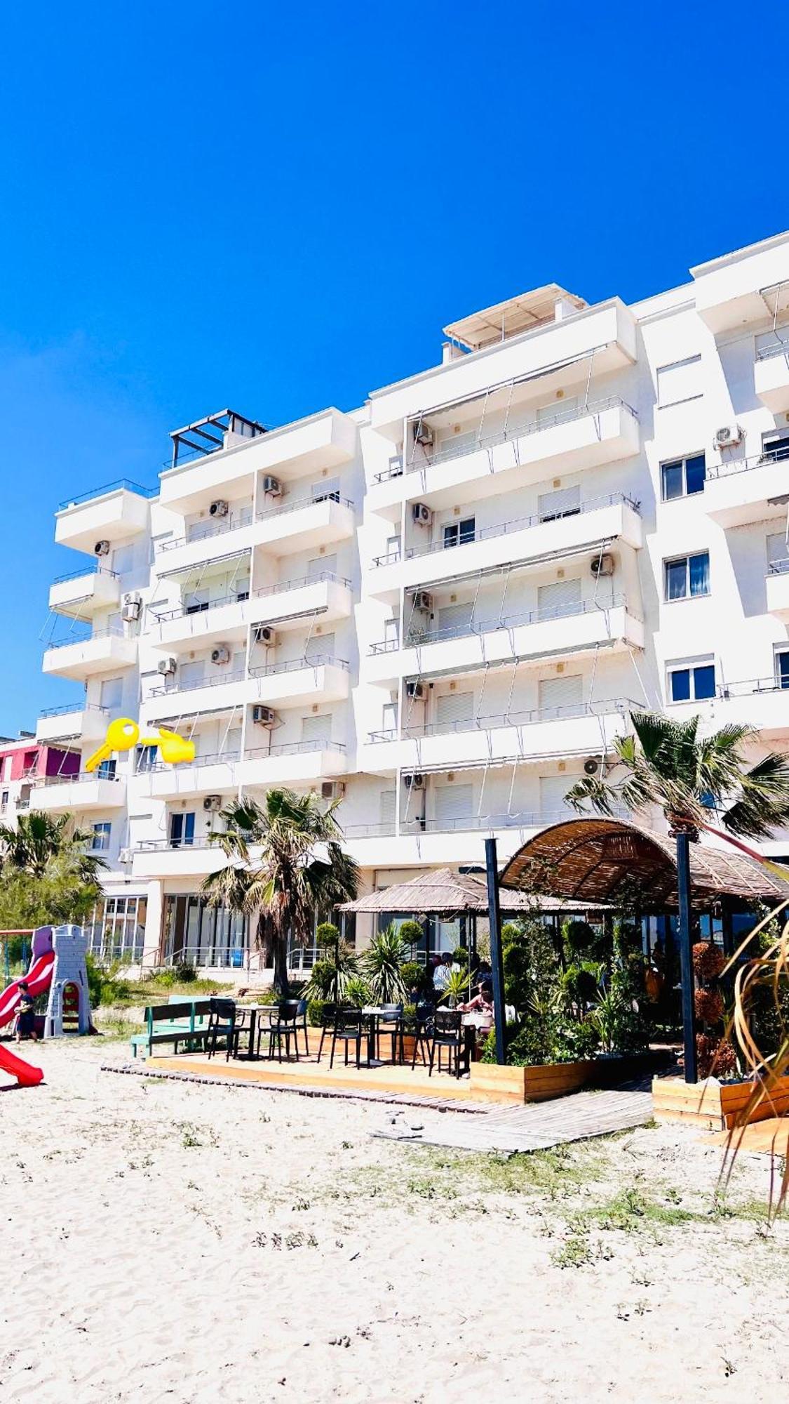 Soleil Apartment With Sunbed & Umbrella วญอเรอ ภายนอก รูปภาพ